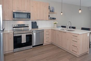 Well equipped kitchen